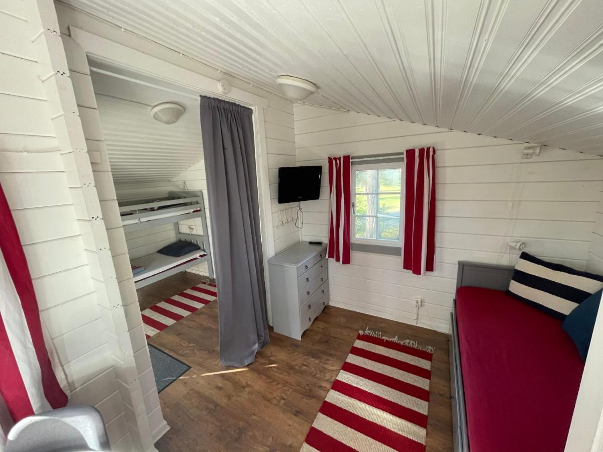 Hostel Hudiksvall Malnbaden Camping ภายนอก รูปภาพ