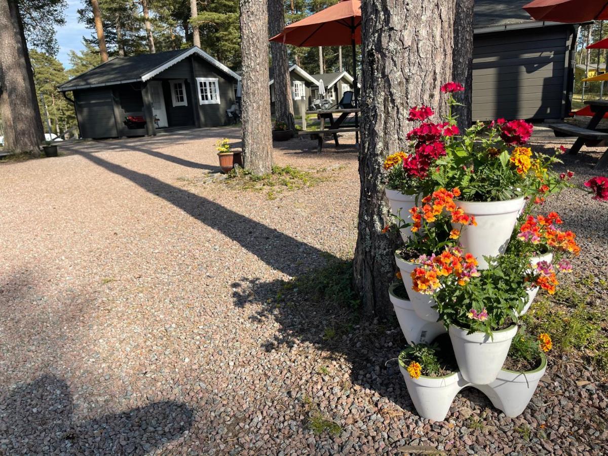 Hostel Hudiksvall Malnbaden Camping ภายนอก รูปภาพ