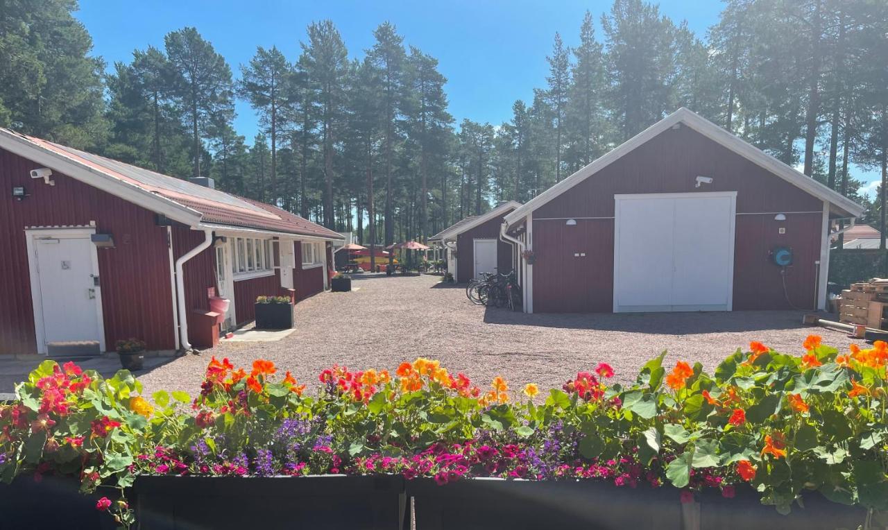 Hostel Hudiksvall Malnbaden Camping ภายนอก รูปภาพ