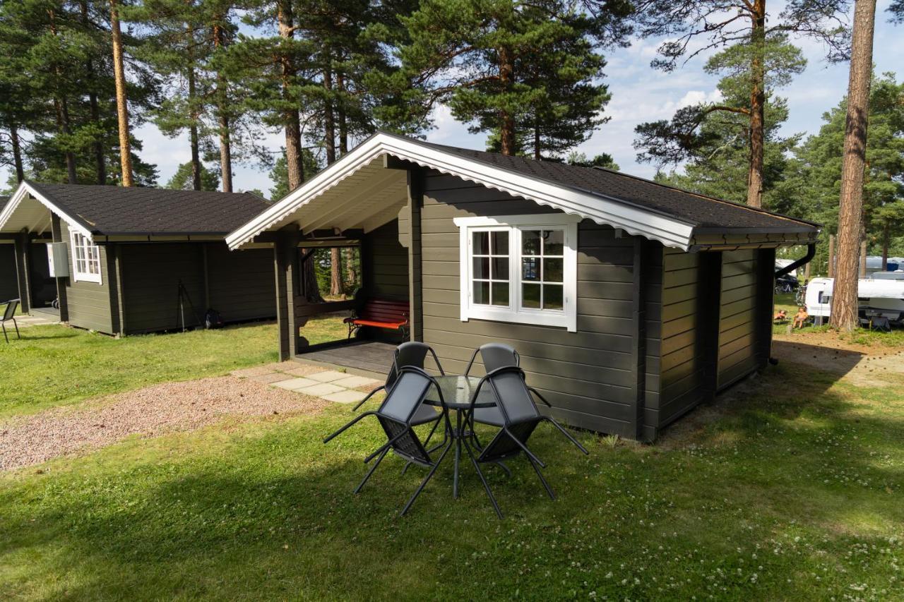 Hostel Hudiksvall Malnbaden Camping ภายนอก รูปภาพ