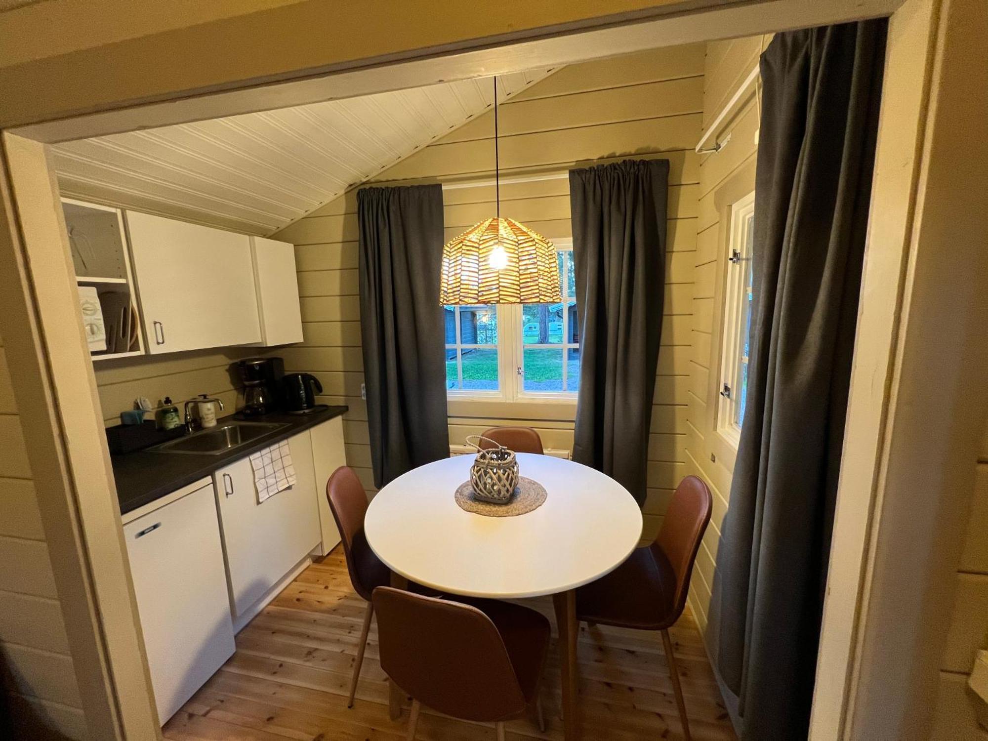 Hostel Hudiksvall Malnbaden Camping ภายนอก รูปภาพ