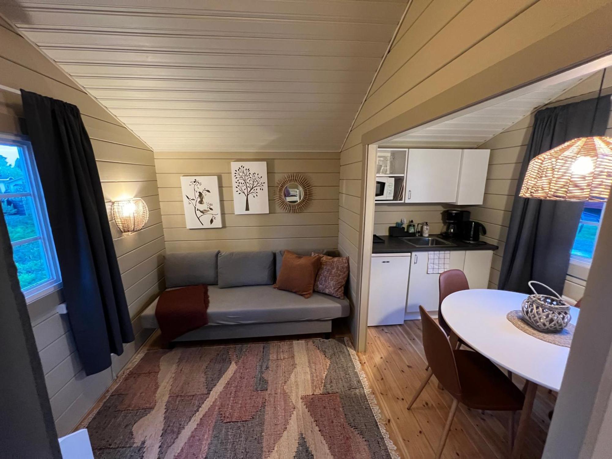 Hostel Hudiksvall Malnbaden Camping ภายนอก รูปภาพ